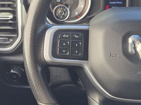 Used 2021 RAM 2500 Big Horn image 25