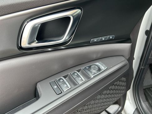 New 2027 Kia Carnival SX w/ Dark Edition Package FWD image 20