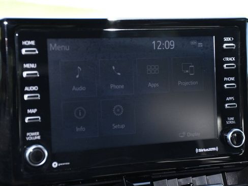 Used 2021 Toyota Corolla SE w/ Carpet Mat Package (TMS) FWD image 34