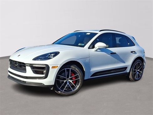 Used 2022 Porsche Macan S image 1