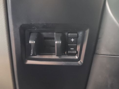 Used 2016 Ford F150 XL w/ Equipment Group 101A Mid RWD image 23