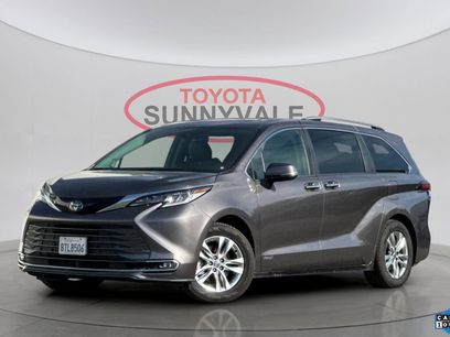 Used 2021 Toyota Sienna Limited
