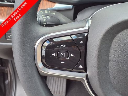 Used 2024 Volvo XC60 T8 Ultimate w/ Protection Package Premier AWD/4WD image 33