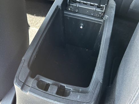 Used 2014 Dodge Avenger SE w/ Blacktop Package FWD image 19