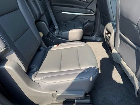 New 2026 Chevrolet Traverse LT w/ Driver Confidence Package FWD image 11