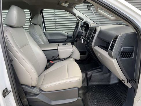 Used 2022 Ford F550 4x4 Crew Cab Super Duty w/ Power Equipment Group image 20