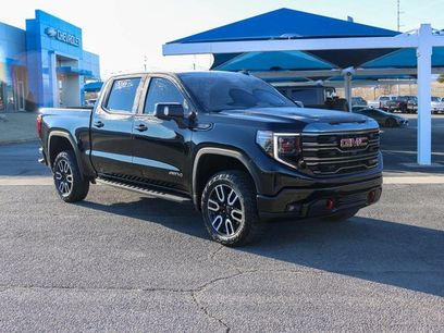 Used 2024 GMC Sierra 1500 AT4 w/ Technology Package