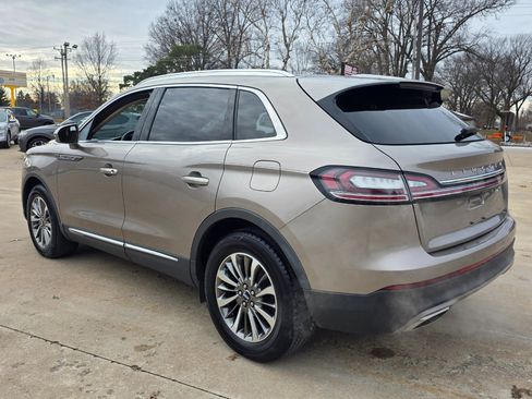 Used 2020 Lincoln Nautilus FWD w/ Equipment Group 101A image 14