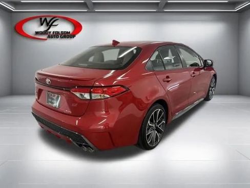 Used 2021 Toyota Corolla SE FWD image 6