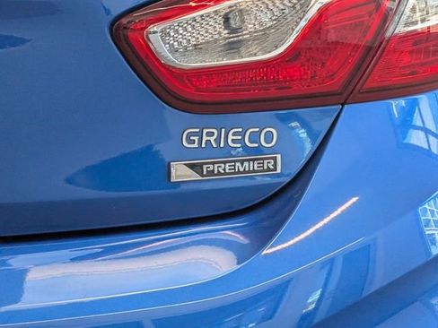 Certified 2017 Chevrolet Cruze Premier w/ RS Package image 7