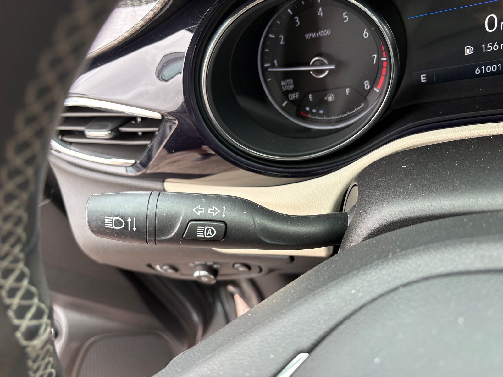 Used 2023 Buick Encore GX Essence w/ Experience Buick Package FWD image 22