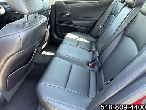 Used 2023 Lexus ES 250 w/ Premium Package AWD/4WD image 16