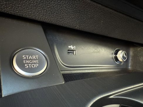 Used 2018 Audi A4 2.0T allroad Premium Plus image 47