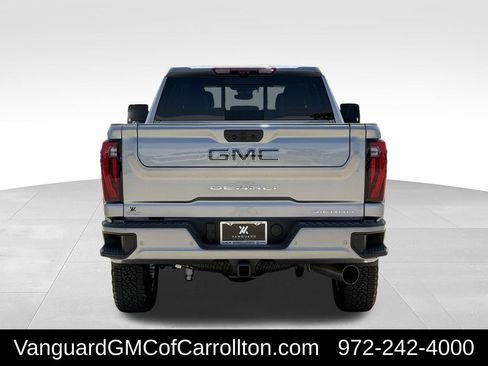 Used 2026 GMC Sierra 2500 Denali Ultimate AWD/4WD image 7