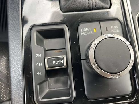 Used 2023 Toyota Tundra SR5 w/ SR5 Premium Package AWD/4WD image 40