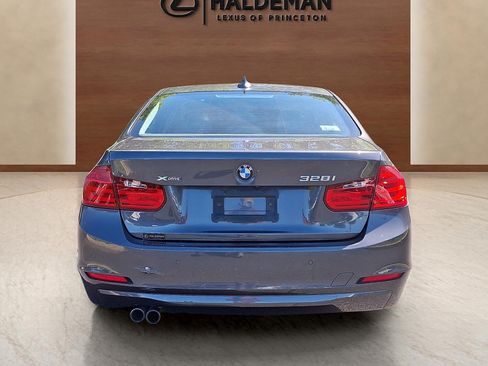 Used 2015 BMW 328i xDrive Sedan AWD/4WD image 5