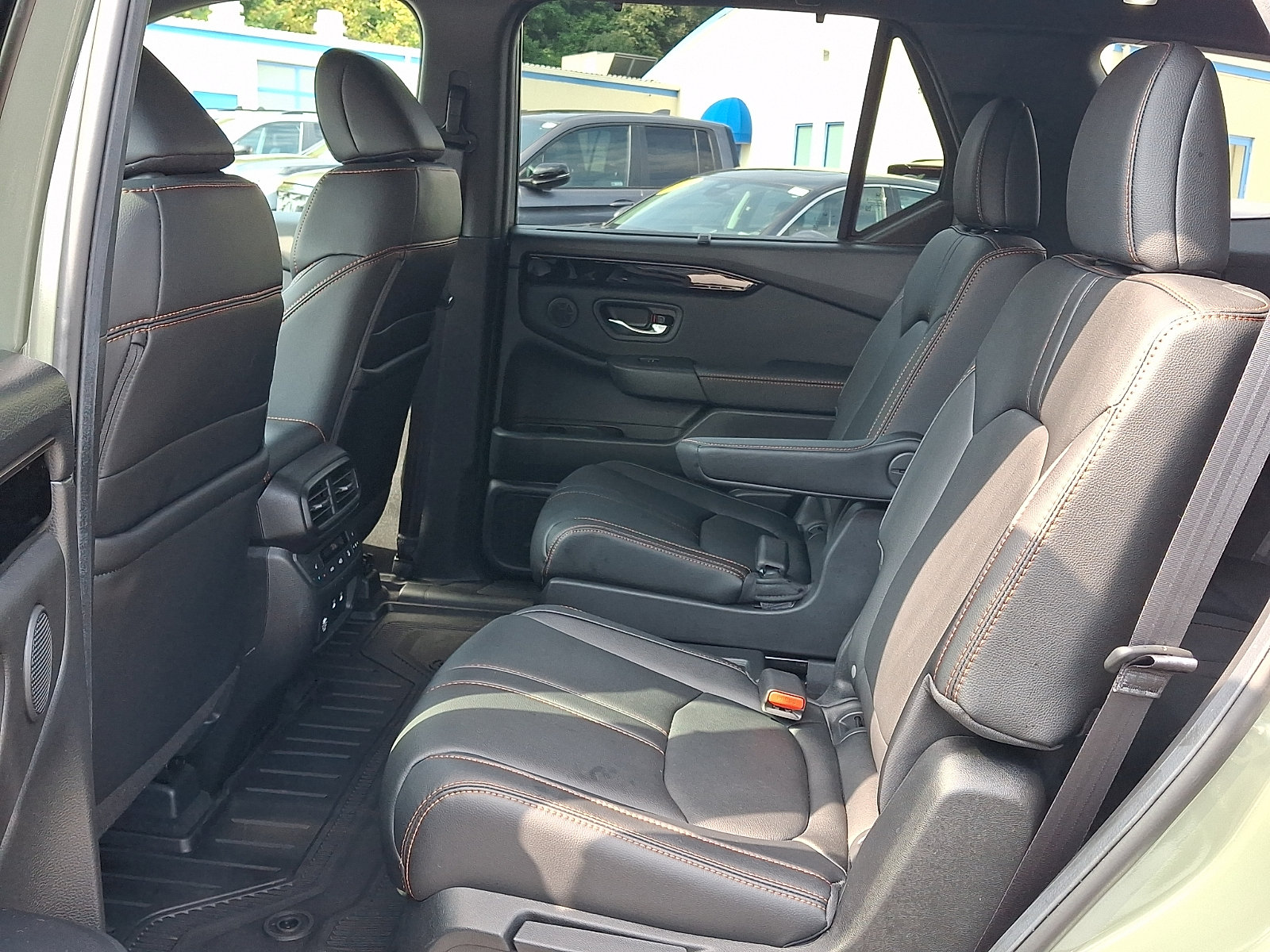 Used 2026 Honda Pilot TrailSport image 10
