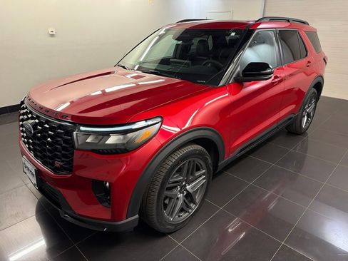 New 2026 Ford Explorer ST w/ Sun And Sound Package AWD/4WD image 3