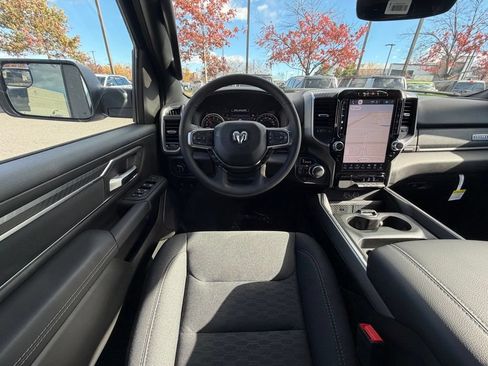 New 2026 RAM 1500 Big Horn AWD/4WD image 14