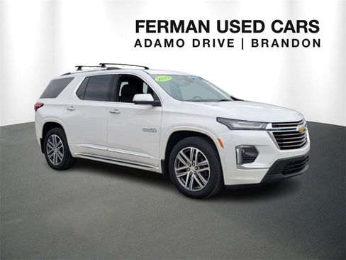 Used 2023 Chevrolet Traverse High Country image 1