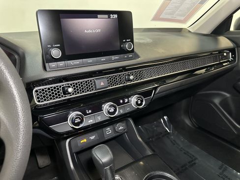 Used 2023 Honda Civic LX image 27