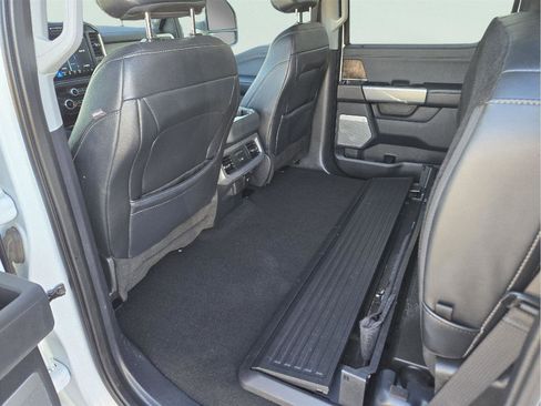 Used 2024 Ford F250 Lariat w/ Tremor Off-Road Package image 50