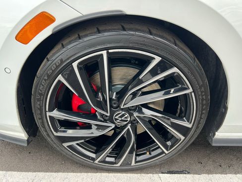 Used 2023 Volkswagen GTI Autobahn image 17