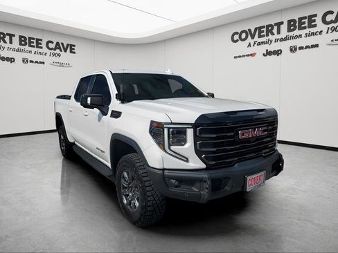 Used 2025 GMC Sierra 1500 AT4X image 1