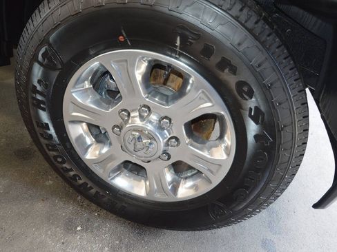 Used 2026 RAM 2500 Big Horn AWD/4WD image 4