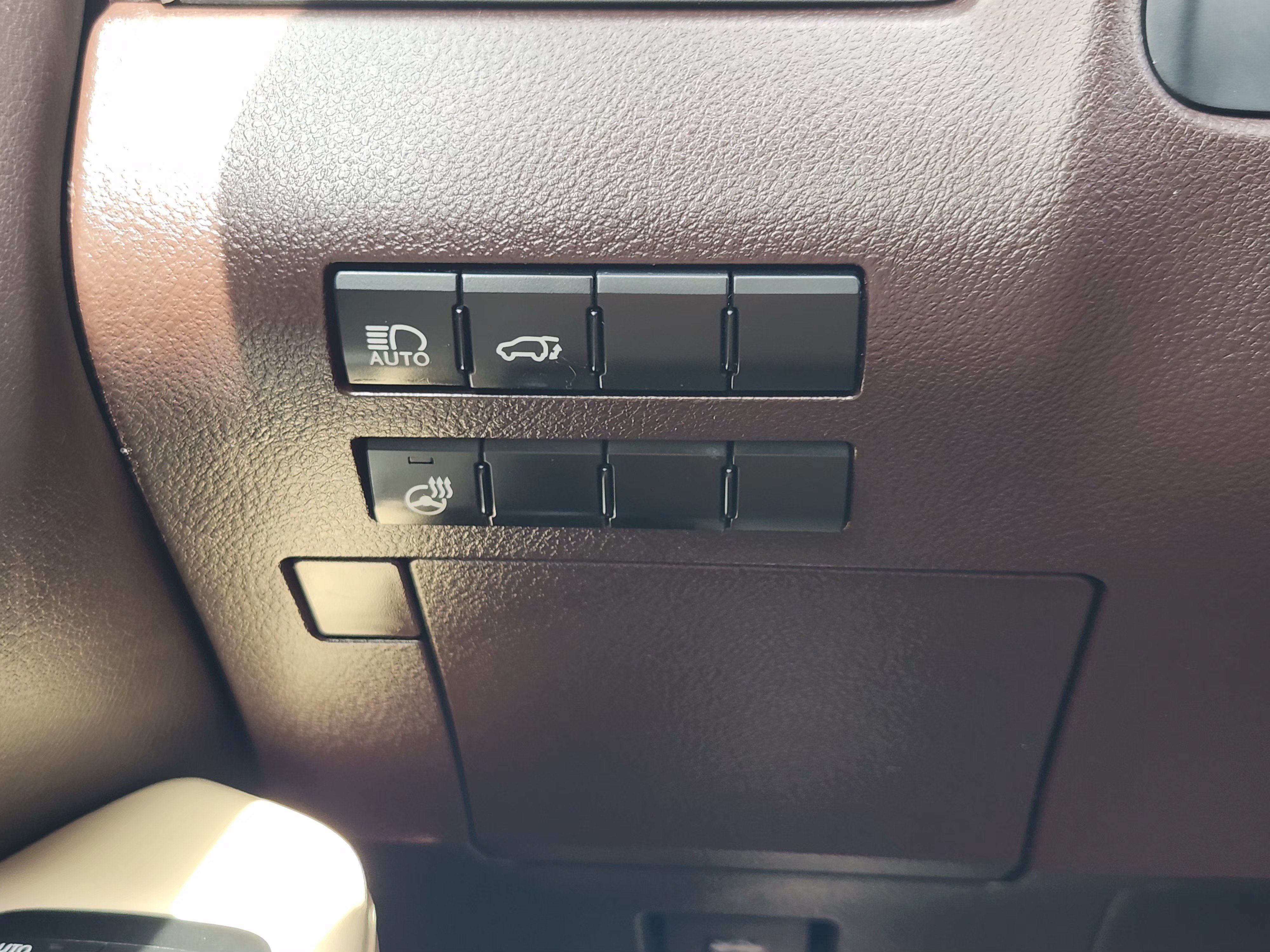 Used 2018 Lexus RX 350 FWD w/ Premium Package image 22