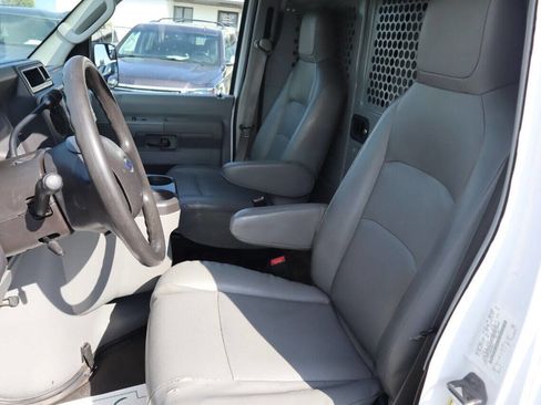 Used 2011 Ford E-250 and Econoline 250 w/ PWR Group image 7