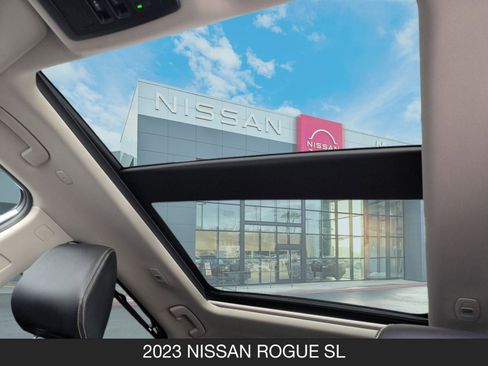Used 2023 Nissan Rogue SL w/ SL Premium Package image 25