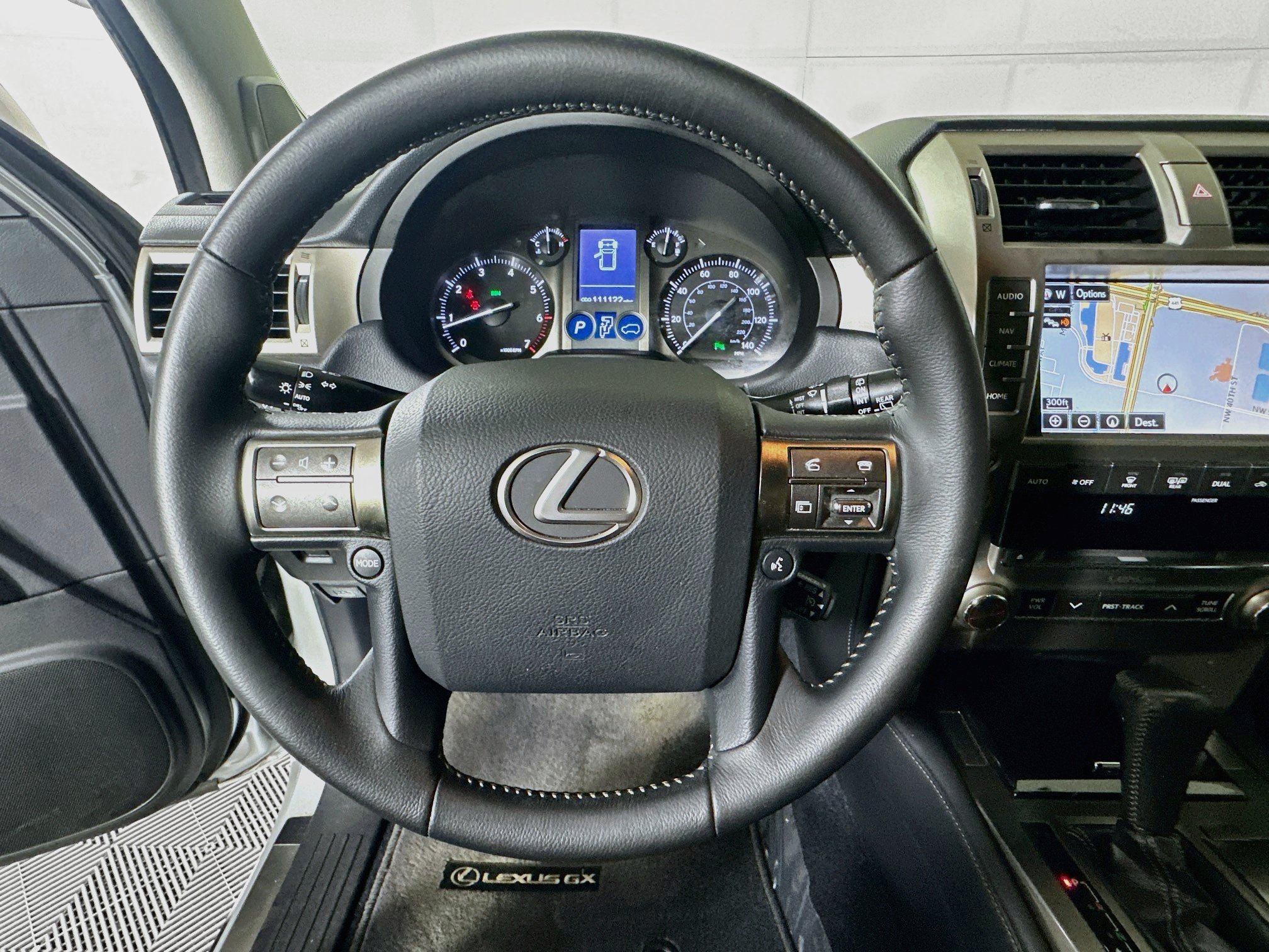 Used 2016 Lexus GX 460 w/ Navigation Package AWD/4WD image 15