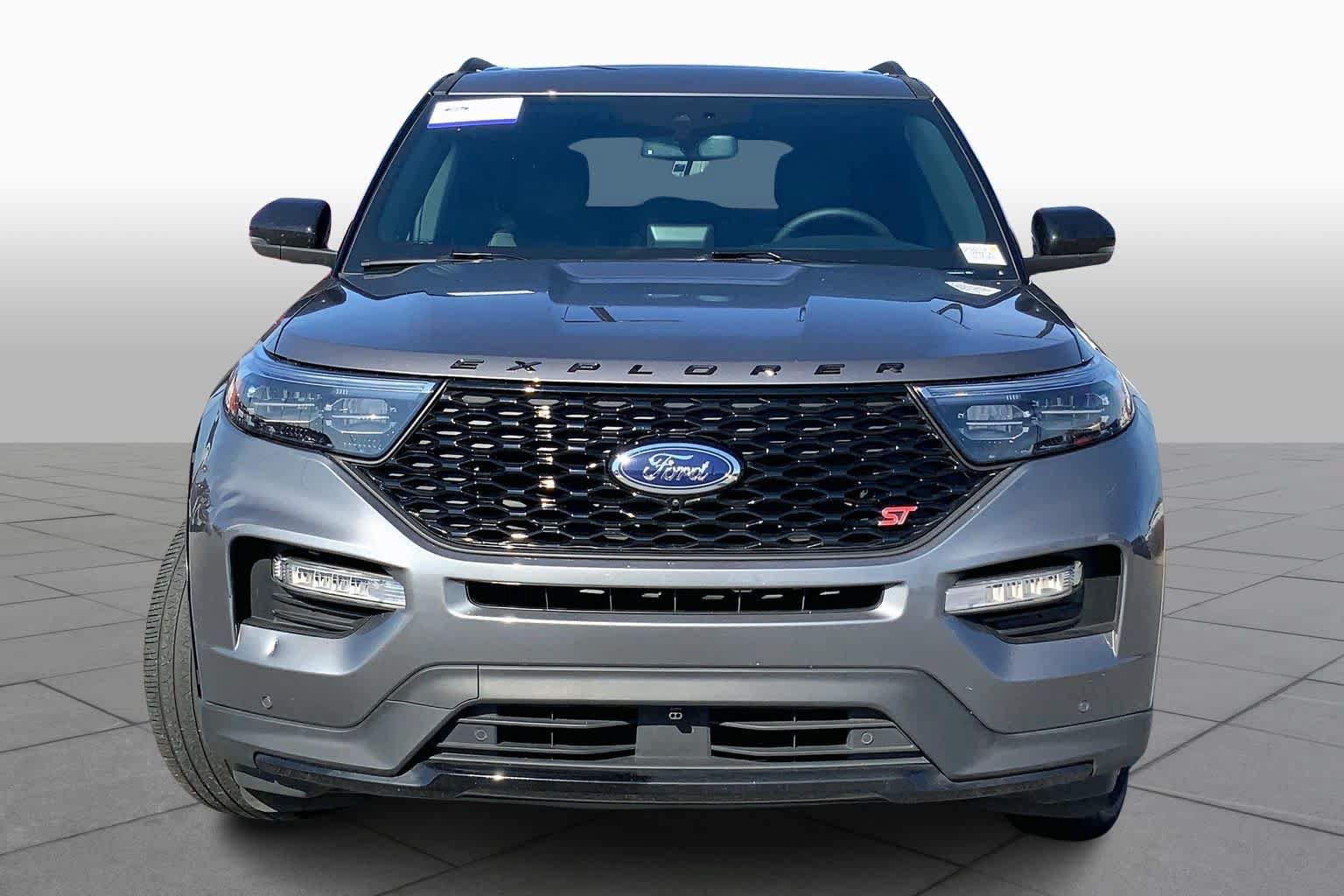 Used 2023 Ford Explorer ST w/ Equipment Group 401A AWD/4WD image 4