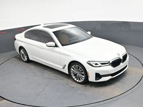 Used 2023 BMW 530i w/ Convenience Package image 23