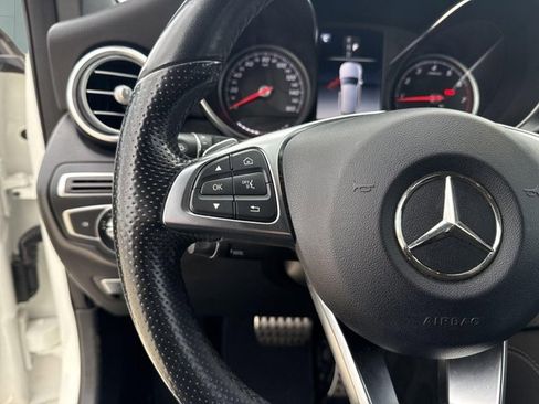 Used 2018 Mercedes-Benz GLC 300 image 13