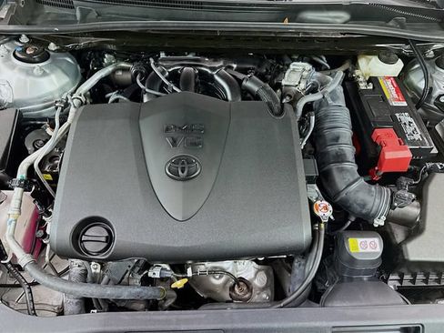 Used 2024 Toyota Camry XSE w/ Navigation Package FWD image 31