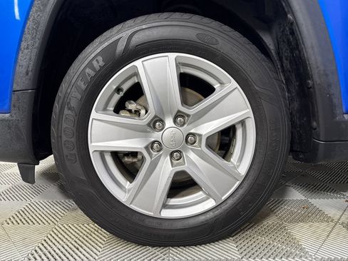 Used 2022 Jeep Compass Latitude w/ Convenience Group FWD image 20