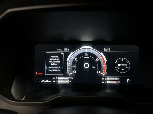 Used 2024 Toyota Tundra Platinum AWD/4WD image 12
