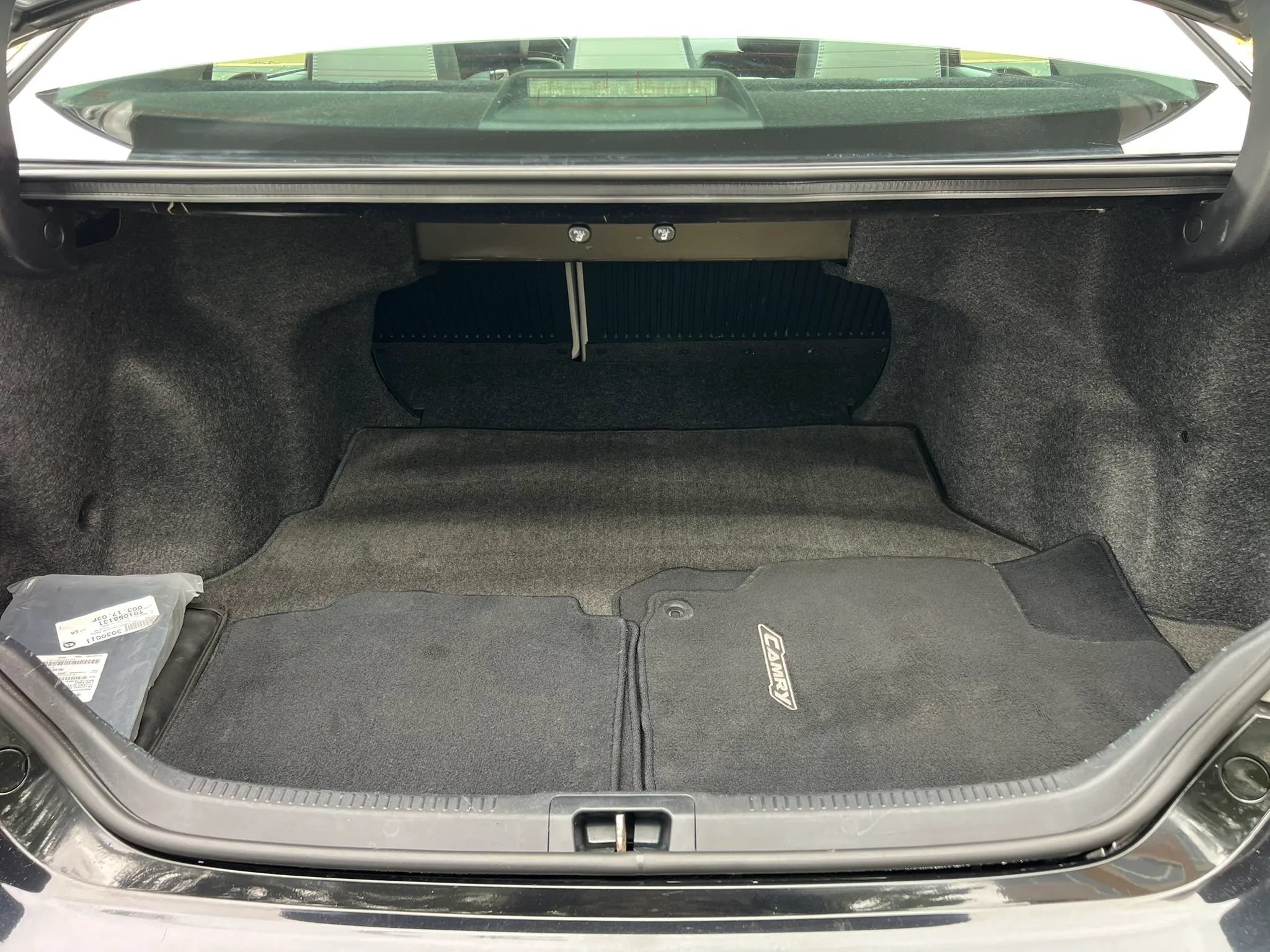 Used 2015 Toyota Camry SE FWD image 41
