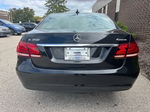 Used 2014 Mercedes-Benz E 350 4dr Sdn E 350 Luxury 4MATIC image 9