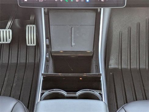 Used 2020 Tesla Model Y Performance image 24