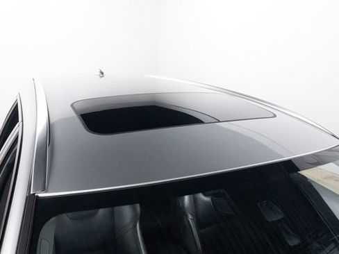 Used 2015 Volvo V60 T5 Cross Country w/ Convenience Package AWD/4WD image 5