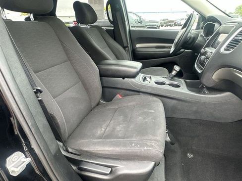 Used 2019 Dodge Durango SXT w/ 3rd Row Seating Group image 46
