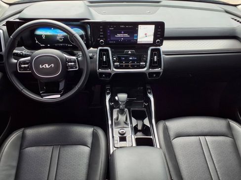 Used 2023 Kia Sorento SX FWD image 11