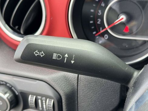 Used 2020 Jeep Wrangler Unlimited Rubicon AWD/4WD image 13