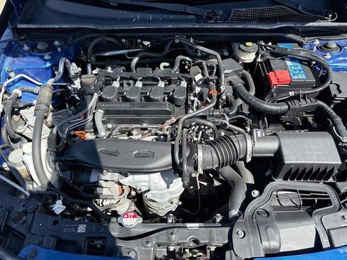 Used 2023 Honda Civic Touring image 31