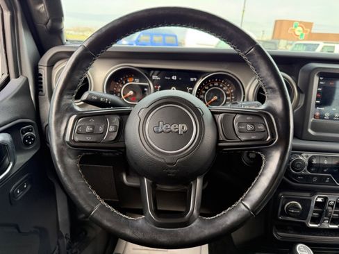 Used 2021 Jeep Wrangler Unlimited Sport image 28