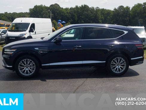 Used 2025 Genesis GV80 2.5T Standard AWD/4WD image 11