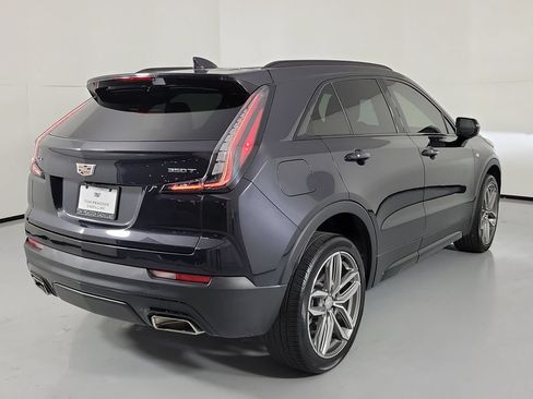 Used 2023 Cadillac XT4 Sport FWD image 3
